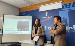 Visita de la Directora General de INNOCAM a NOTIO